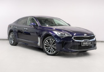 Подержанный автомобиль Kia Stinger 2019 года (3 фото)