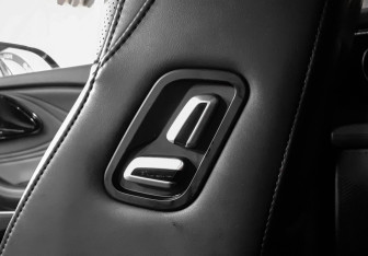 Подержанный автомобиль Exeed RX 2023 года (22 фото)