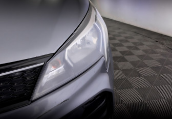 Подержанный автомобиль Kia Rio Hatchback 2021 года (17 фото)