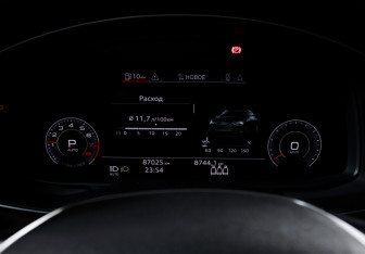 Подержанный автомобиль Audi A6 Sedan 2019 года (11 фото)