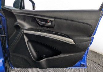 Подержанный автомобиль Suzuki SX4 Hatchback 2014 года (24 фото)