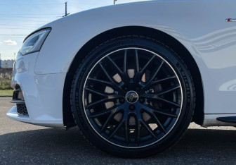 Подержанный автомобиль Audi A5 Coupe 2016 года (18 фото)