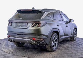 Подержанный автомобиль Hyundai Tucson 2023 года (5 фото)