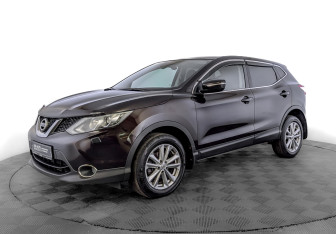Подержанный автомобиль Nissan Qashqai 2014 года (1 фото)