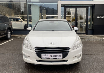 Подержанный автомобиль Peugeot 508 Sedan 2012 года (2 фото)