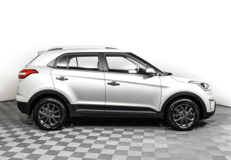 Подержанный автомобиль Hyundai Creta 2020 года (4 фото)
