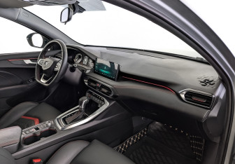 Подержанный автомобиль Kaiyi E5 2023 года (13 фото)