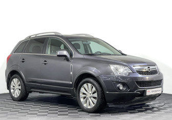 Подержанный автомобиль Opel Antara 2015 года (3 фото)