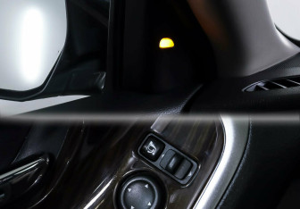 Подержанный автомобиль Nissan Teana 2014 года (14 фото)