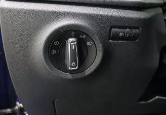 Подержанный автомобиль Skoda Rapid Liftback 2021 года (12 фото)