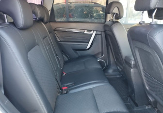 Подержанный автомобиль Chevrolet Captiva 2013 года (10 фото)