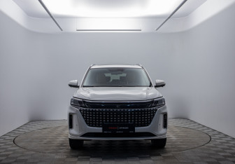 Подержанный автомобиль Evolute i-SPACE 2024 года (2 фото)