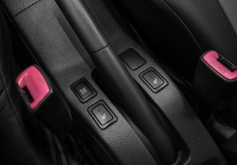 Подержанный автомобиль Suzuki SX4 Hatchback 2008 года (19 фото)