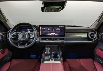 Новый Tank 400 2025 (10 фото)