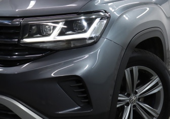 Подержанный автомобиль Volkswagen Teramont 2021 года (22 фото)