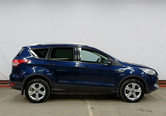Подержанный автомобиль Ford Kuga 2013 года (4 фото)