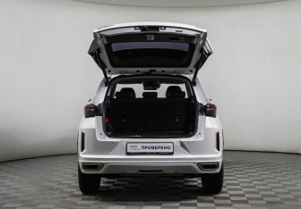 Подержанный автомобиль Exeed LX 2022 года (21 фото)