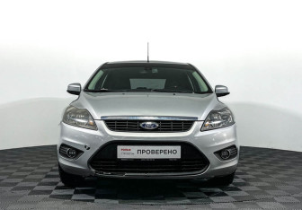Подержанный автомобиль Ford Focus Hatchback 2009 года (2 фото)