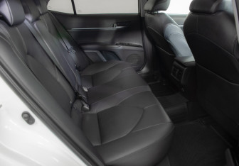 Подержанный автомобиль Toyota Camry Sedan 2019 года (10 фото)