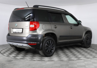 Подержанный автомобиль Skoda Yeti 2012 года (3 фото)