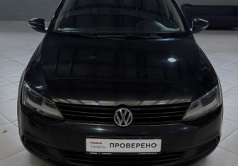 Подержанный автомобиль Volkswagen Jetta Sedan 2012 года (1 фото)
