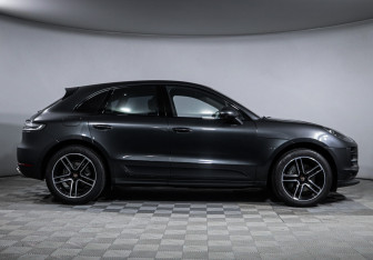 Подержанный автомобиль Porsche Macan 2019 года (4 фото)