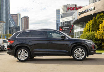 Подержанный автомобиль Skoda Kodiaq 2020 года (3 фото)