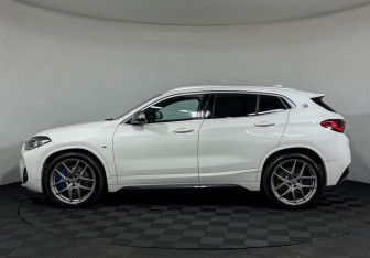 Подержанный автомобиль BMW X2 2022 года (5 фото)