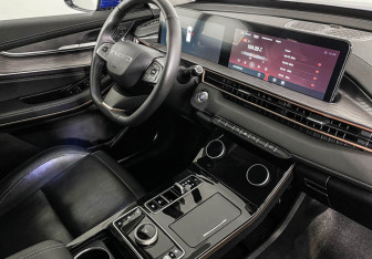 Подержанный автомобиль Exeed LX 2023 года (9 фото)