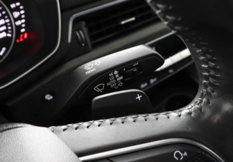 Подержанный автомобиль Audi A4 Sedan 2018 года (14 фото)