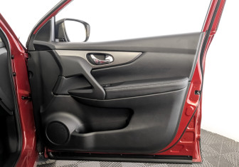 Подержанный автомобиль Nissan Qashqai 2020 года (24 фото)