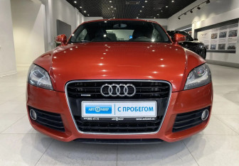 Подержанный автомобиль Audi TT Coupe 2010 года (2 фото)