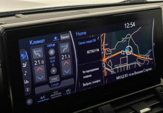 Подержанный автомобиль Toyota Land Cruiser Suv 2022 года (21 фото)