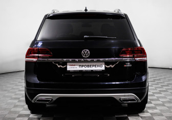 Подержанный автомобиль Volkswagen Teramont 2018 года (6 фото)