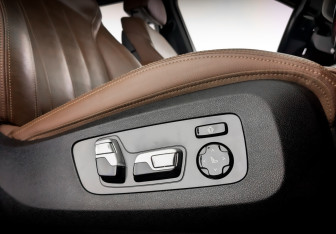 Подержанный автомобиль BMW X5 2019 года (26 фото)