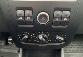 Подержанный автомобиль LADA (ВАЗ) Largus Wagon 2020 года (10 фото)