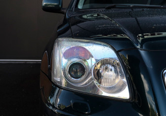 Подержанный автомобиль Toyota Avensis Sedan 2004 года (20 фото)