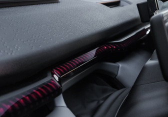 Подержанный автомобиль Zeekr X 2023 года (34 фото)