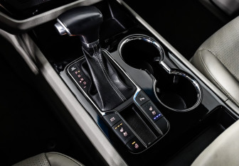 Подержанный автомобиль Kia Carnival 2019 года (21 фото)