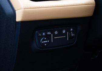 Подержанный автомобиль Changan Hunter Plus 2024 года (17 фото)