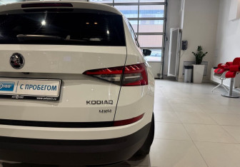 Подержанный автомобиль Skoda Kodiaq 2019 года (8 фото)