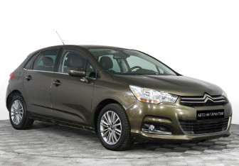 Подержанный автомобиль Citroen C4 Hatchback 2012 года (2 фото)
