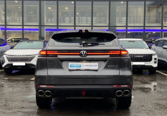 Подержанный автомобиль Changan UNI-K 2023 года (6 фото)