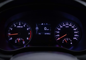 Подержанный автомобиль Kia Sportage 2016 года (12 фото)
