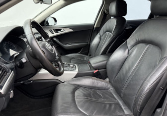 Подержанный автомобиль Audi A6 Sedan 2011 года (10 фото)