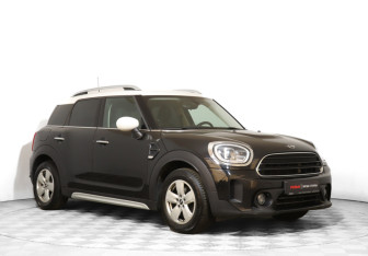 Подержанный автомобиль MINI Countryman 2020 года (3 фото)