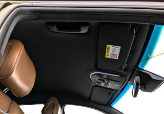 Подержанный автомобиль Genesis G70 2019 года (23 фото)