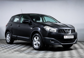 Подержанный автомобиль Nissan Qashqai 2010 года (3 фото)