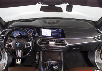 Подержанный автомобиль BMW X7 2019 года (15 фото)