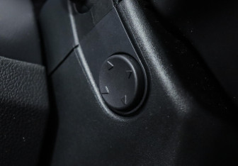 Подержанный автомобиль Ford Explorer 2019 года (14 фото)